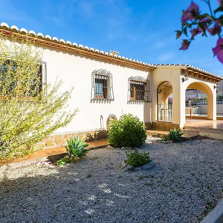 Buena Gente Villa Orba
